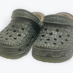 CROCS Green crockskin textured, Tan Slippers with Ventilation &Pivoting Strap